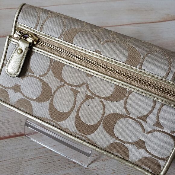 Coach Fabric Leather Logo Wristlet Wallet Metallic Gold Tan Fun Print - Picture 5 of 16